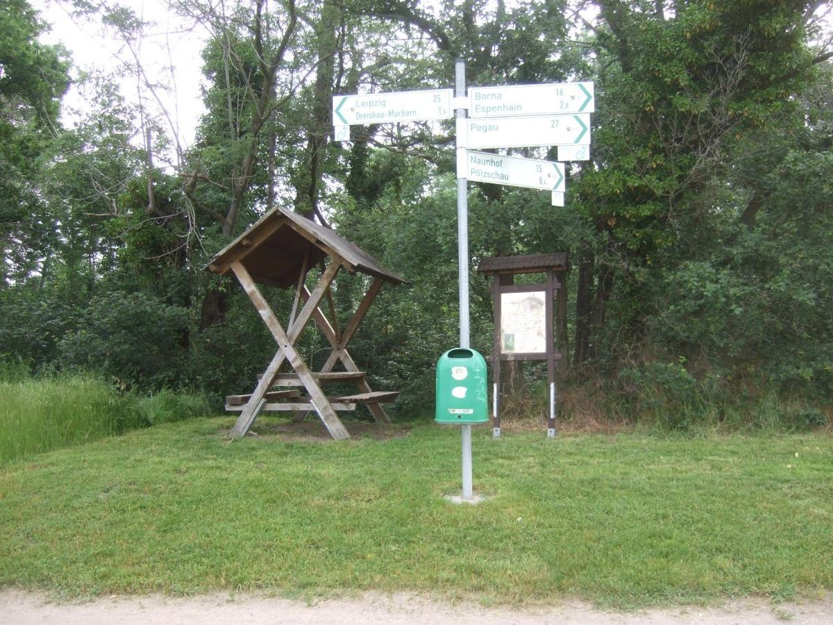 Ferienwohnung am Neuseenland Rötha Exterior foto
